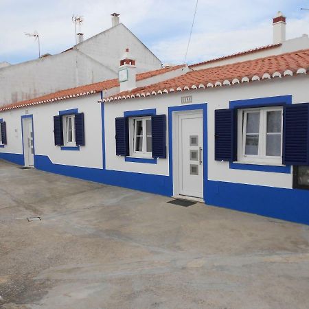 Vila Moradias Ode Odeceixe Exteriér fotografie