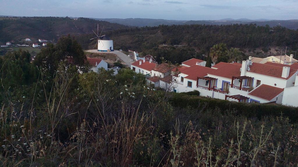 Vila Moradias Ode Odeceixe Exteriér fotografie