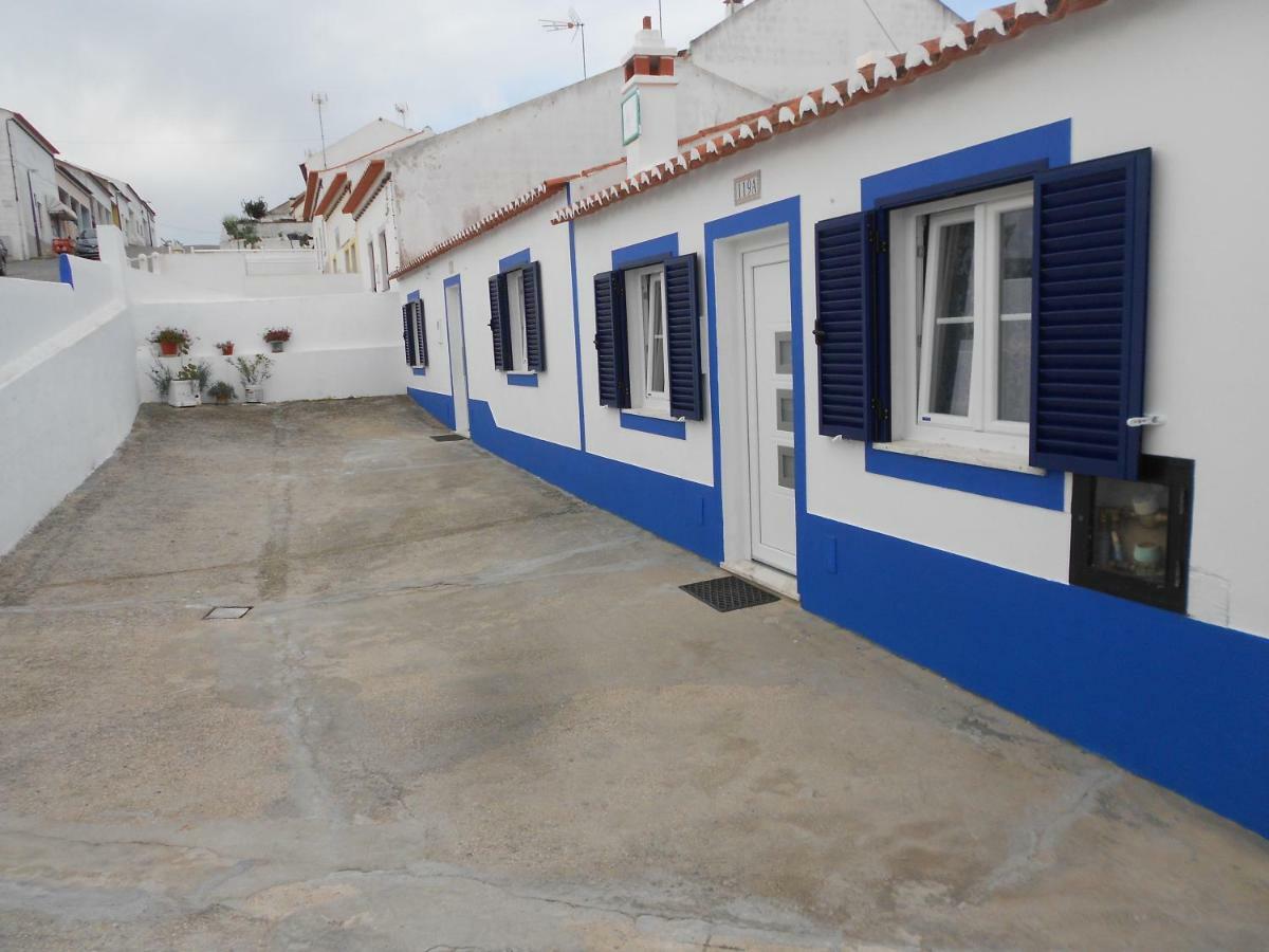 Vila Moradias Ode Odeceixe Exteriér fotografie